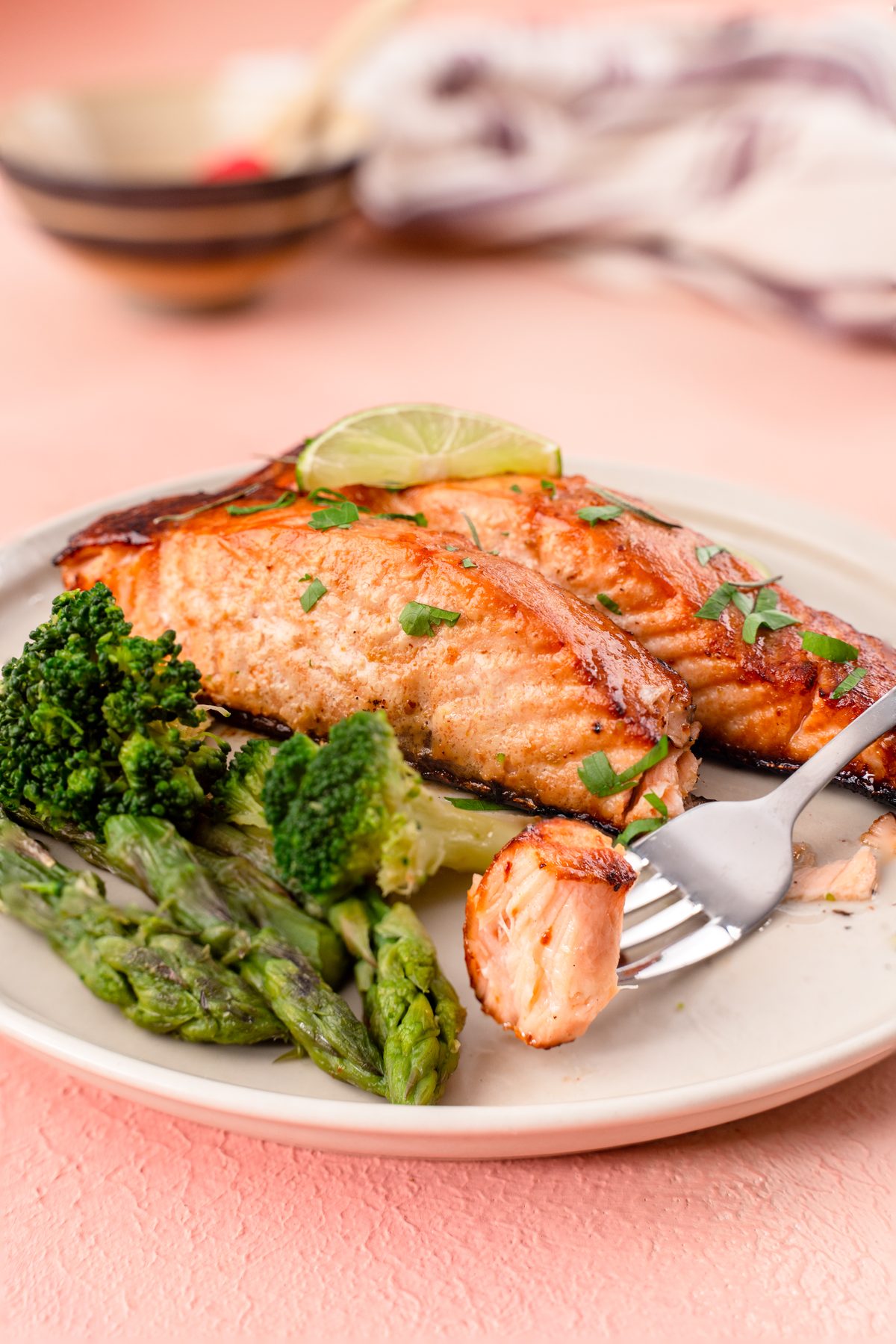 Baked salmon with vegetables